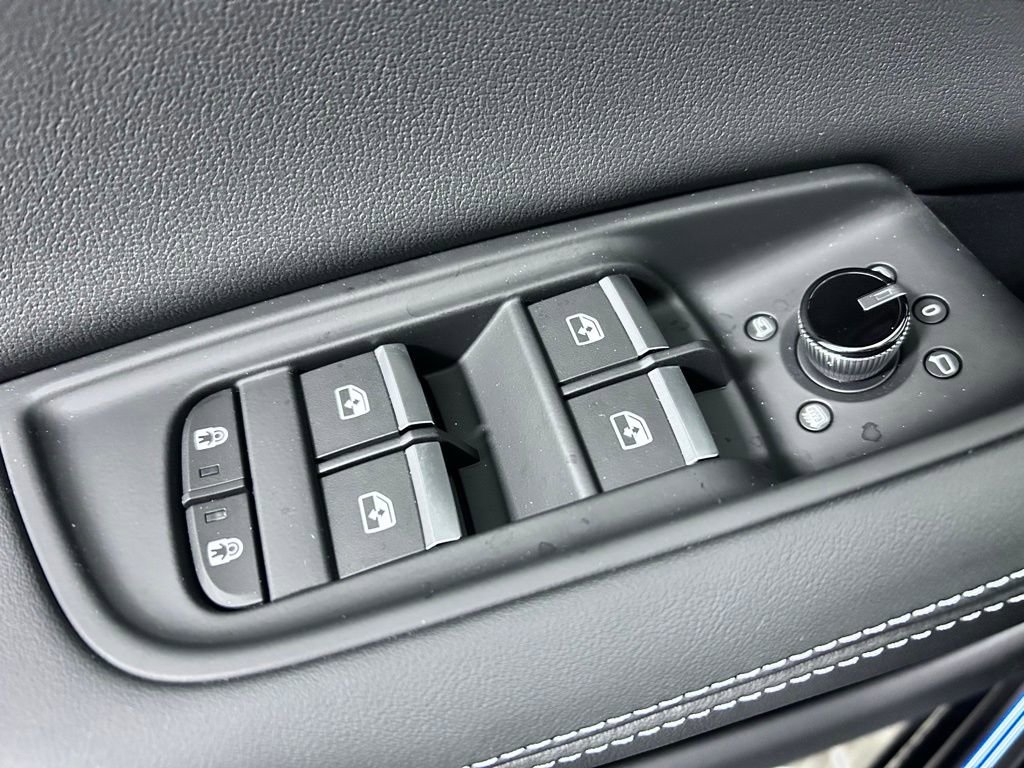 New 2026 Audi Q8 Premium Plus image 6