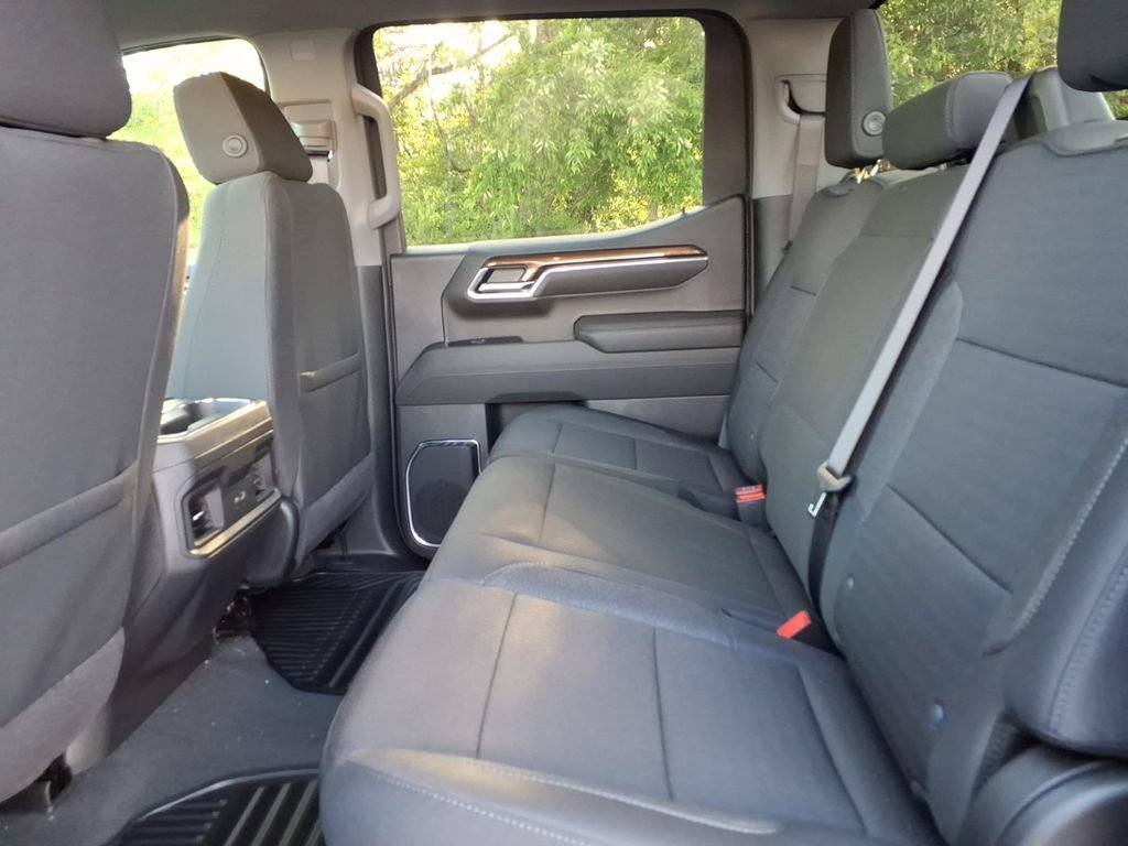 New 2026 Chevrolet Silverado 1500 RST AWD/4WD image 16