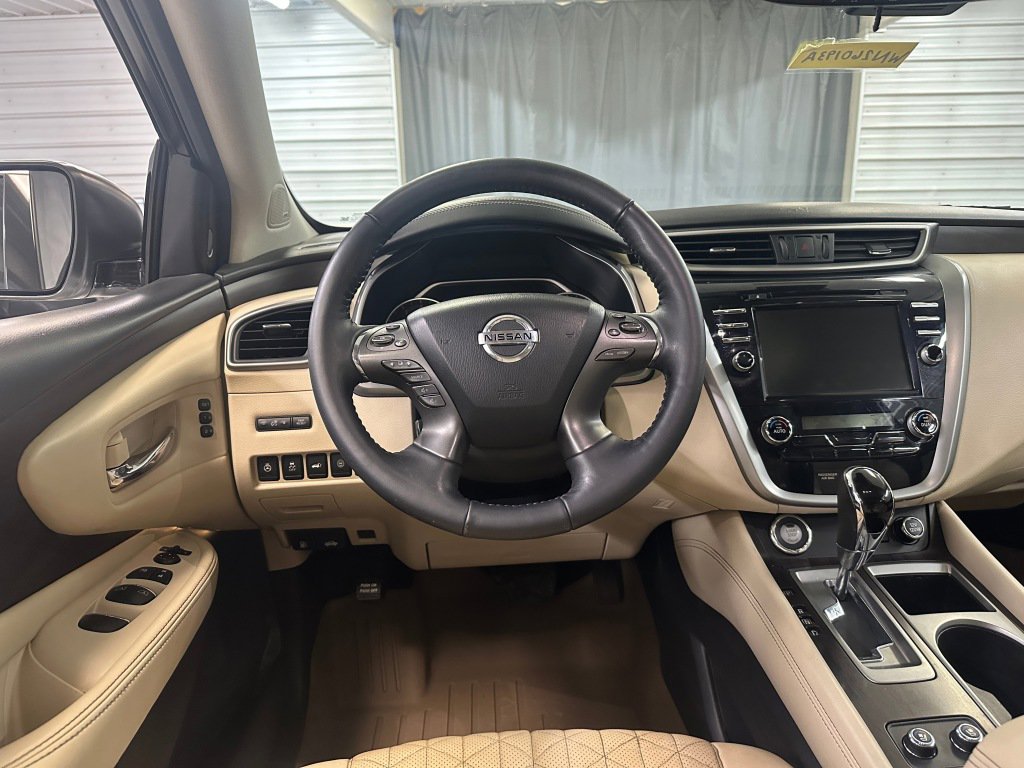 Used 2021 Nissan Murano Platinum w/ Cargo Package AWD/4WD image 2