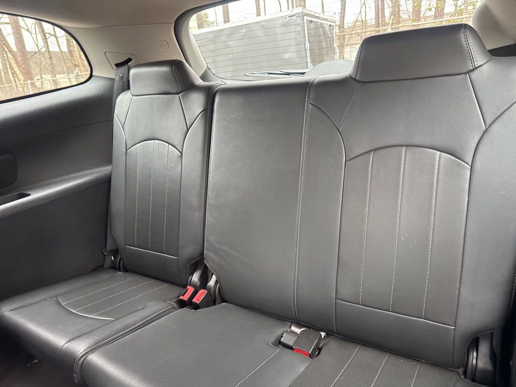 Used 2016 Buick Enclave Leather w/ Trailering Package image 27