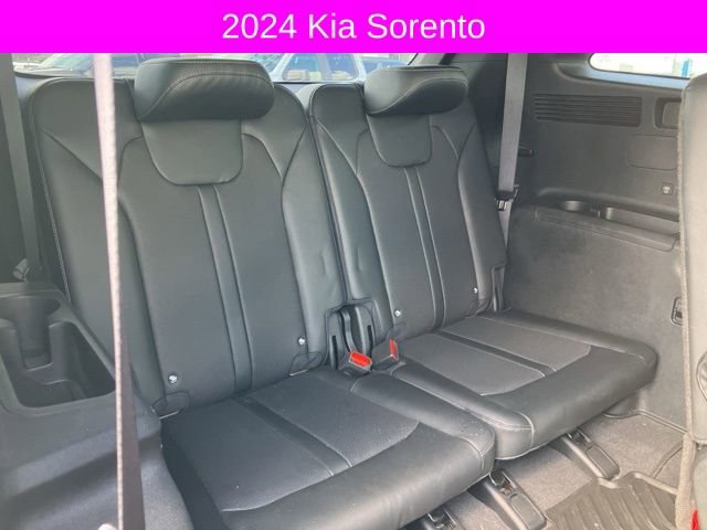 Used 2024 Kia Sorento SX Prestige image 15