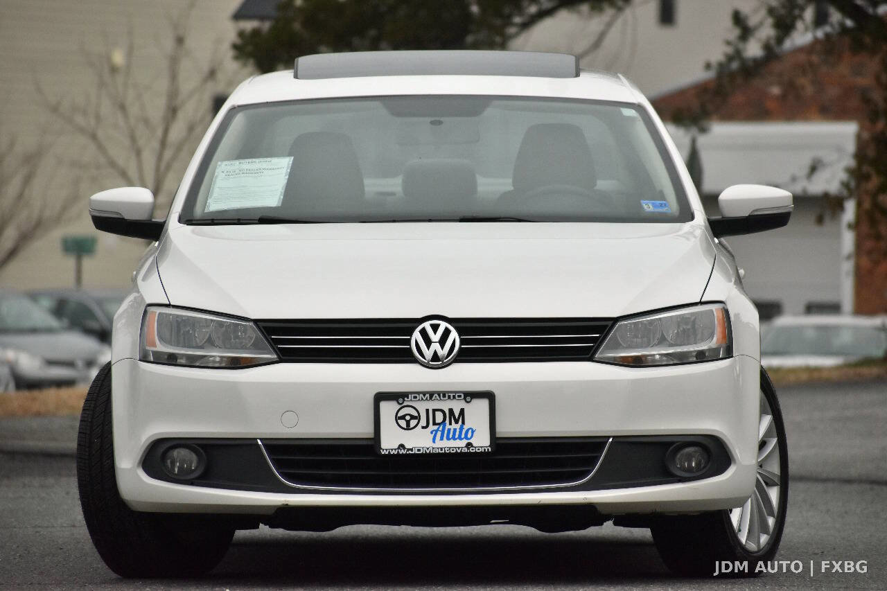Used 2012 Volkswagen Jetta SEL FWD image 3