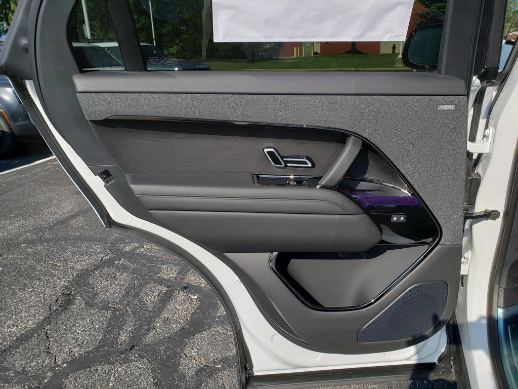 New 2025 Land Rover Range Rover Sport Dynamic SE image 12