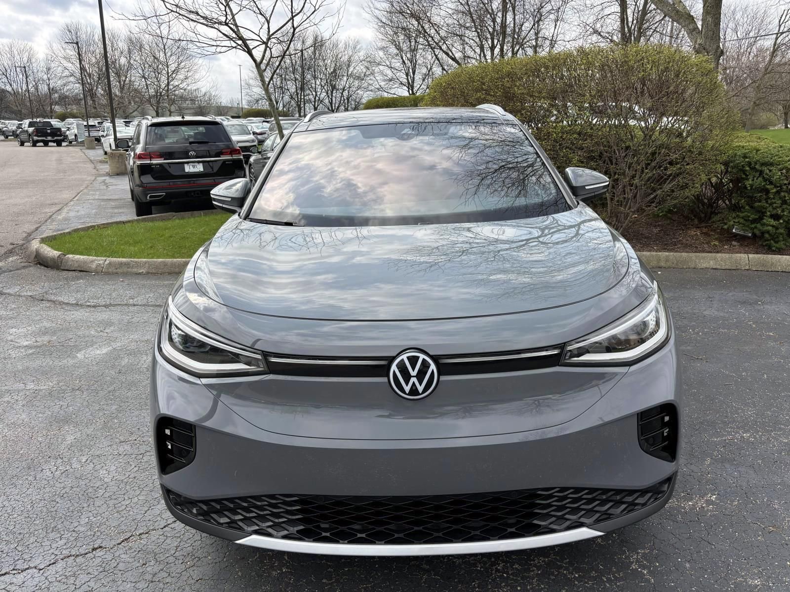 Used 2023 Volkswagen ID.4 Pro S Plus image 2