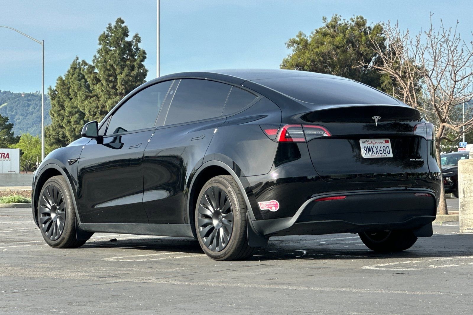 Used 2024 Tesla Model Y Long Range image 6