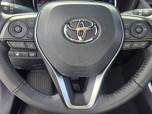 Used 2024 Toyota RAV4 SE w/ Convenience Package image 20
