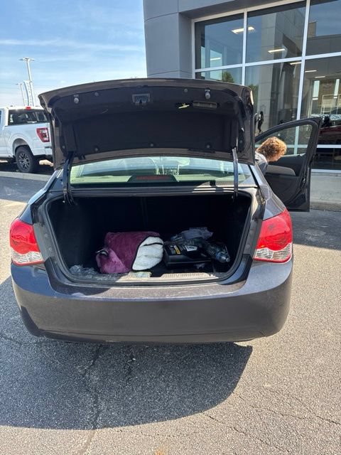Used 2016 Chevrolet Cruze LS FWD image 16