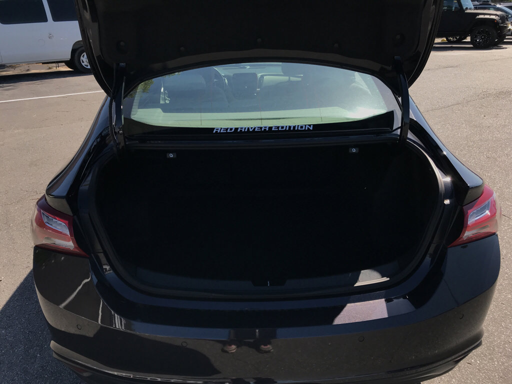 Used 2022 Chevrolet Malibu LT FWD image 6