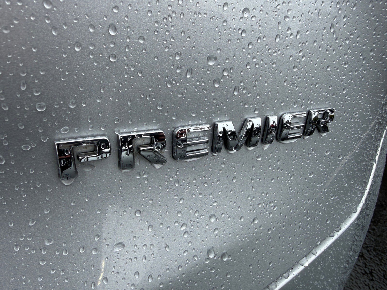 Used 2021 Chevrolet Blazer Premier w/ Driver Confidence II Package AWD/4WD image 6
