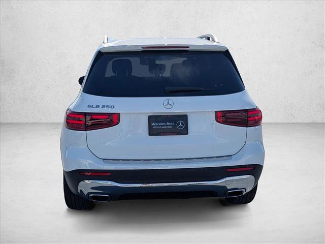 New 2026 Mercedes-Benz GLB 250 image 7