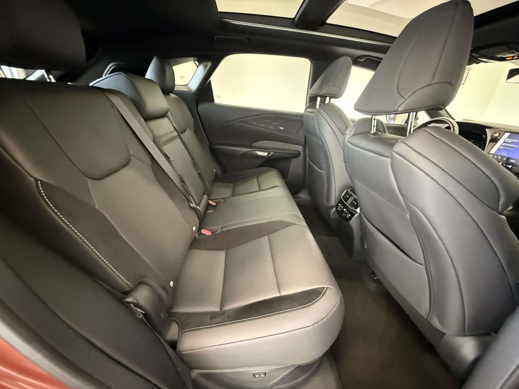 Certified 2023 Lexus RX 500h F Sport w/ Cold Area Package AWD/4WD image 13