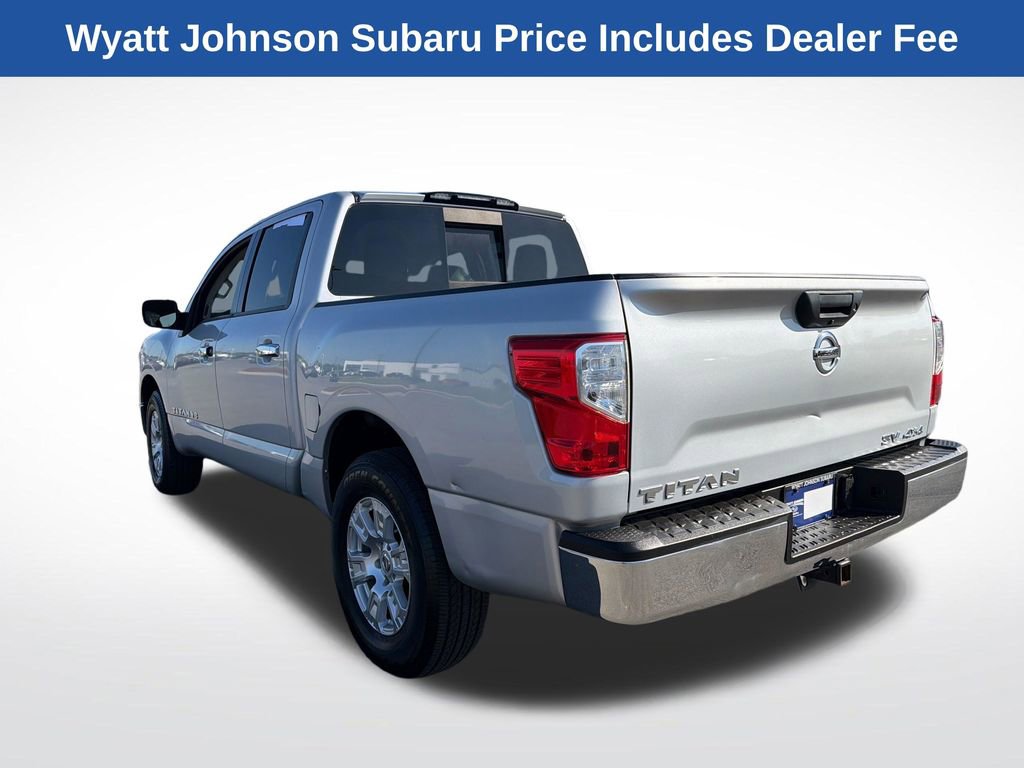 Used 2018 Nissan Titan SV AWD/4WD image 5