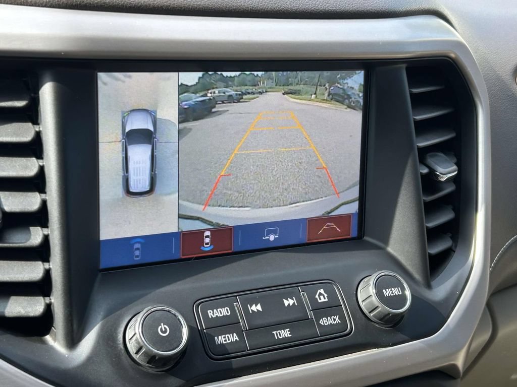 Used 2019 GMC Acadia Denali w/ Technology Package AWD/4WD image 29