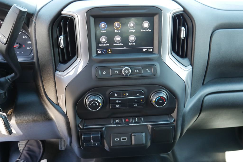 Used 2021 Chevrolet Silverado 2500 Custom w/ Custom Convenience Package AWD/4WD image 15