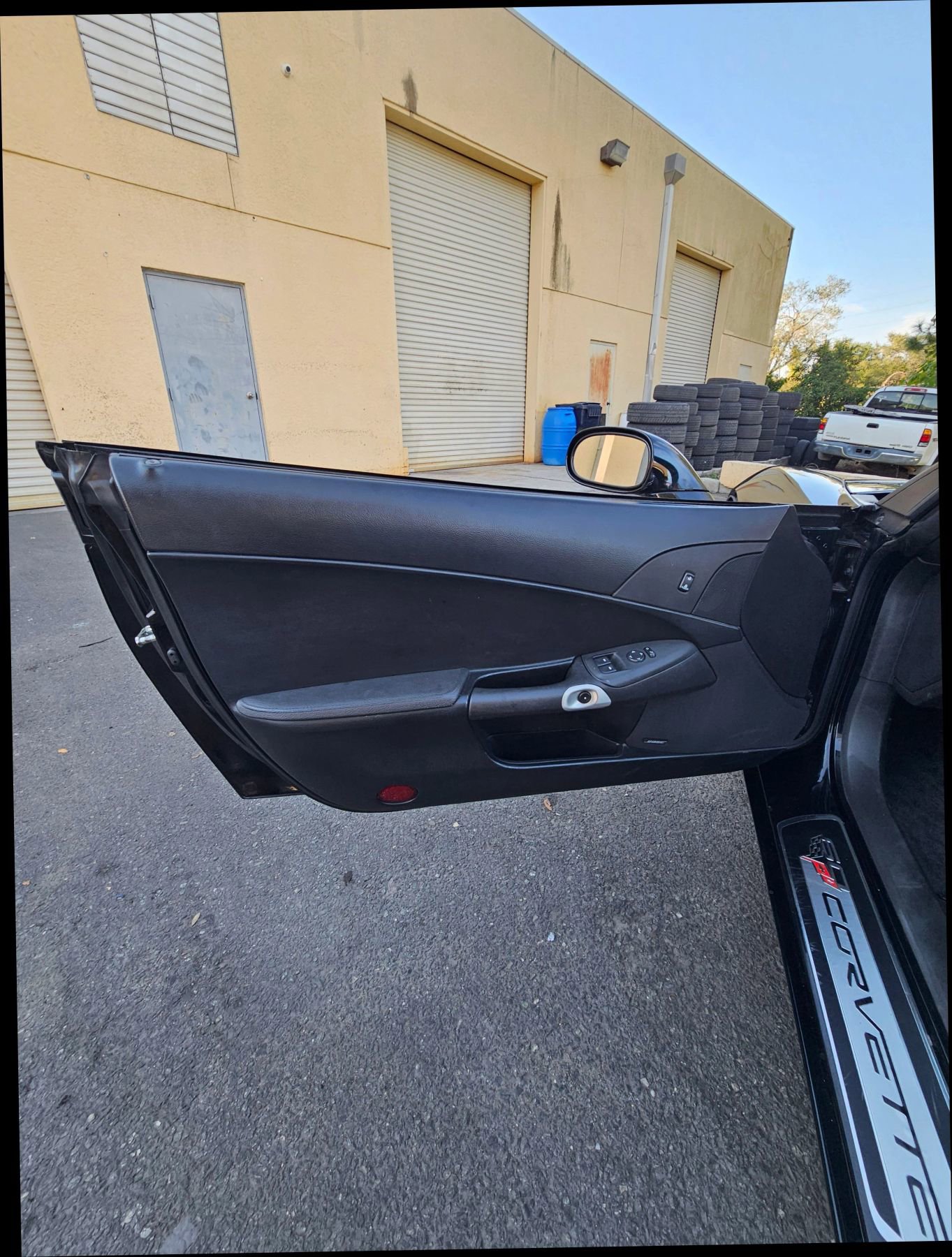 Used 2013 Chevrolet Corvette Convertible w/ 2LT Preferred Equipment Group image 36