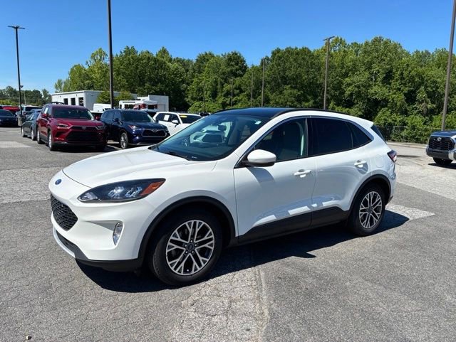 Used 2022 Ford Escape SEL w/ Technology Package FWD image 4