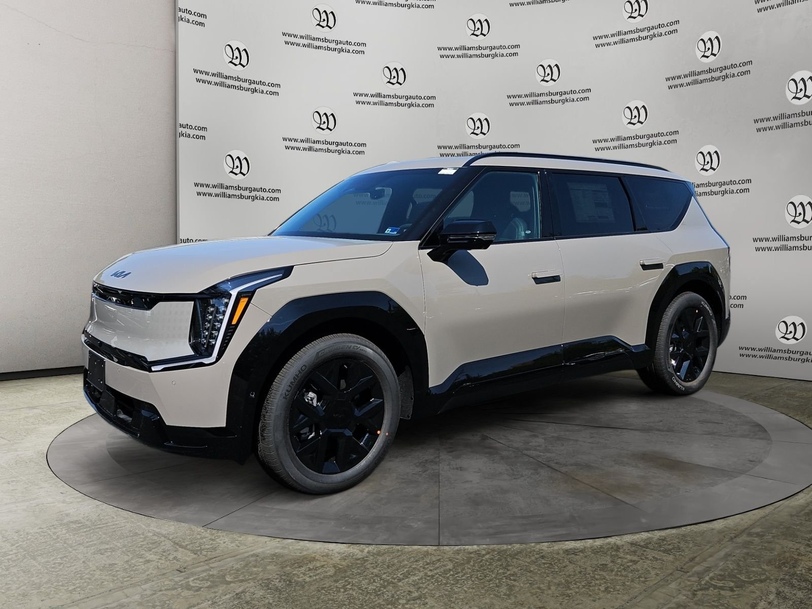 New 2026 Kia EV9 Land