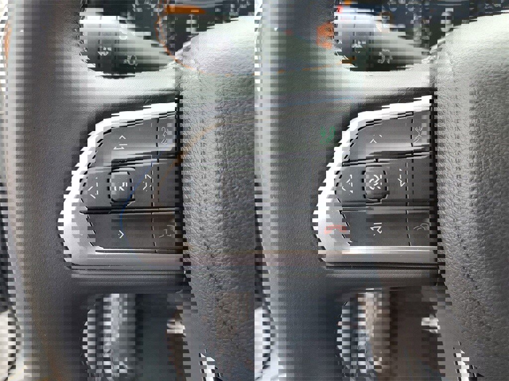 Used 2022 Jeep Compass Limited image 11