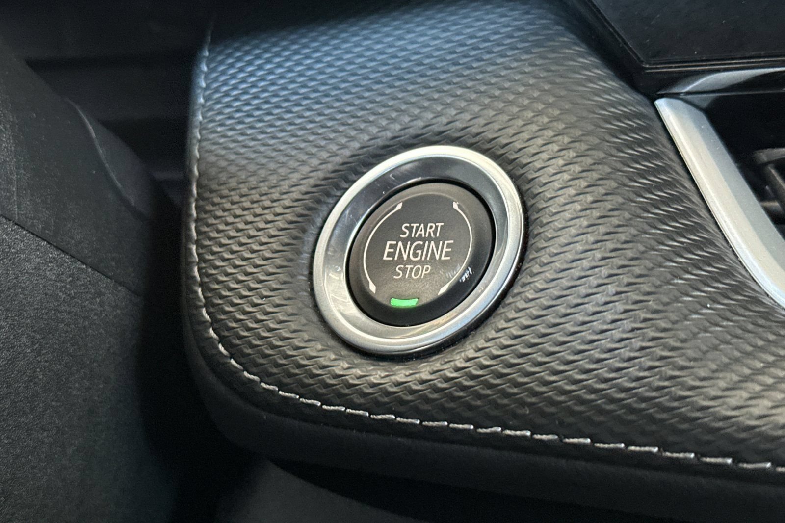 Certified 2026 Chevrolet Equinox LT FWD image 30