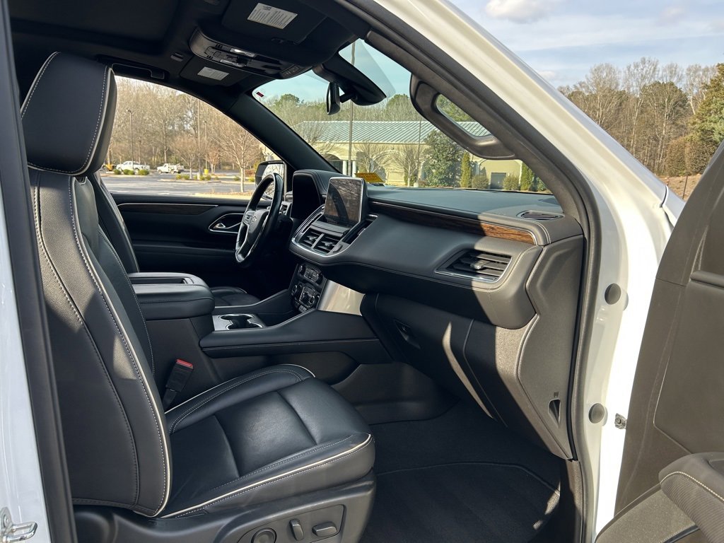 Used 2021 Chevrolet Suburban Premier w/ Max Trailering Package image 39