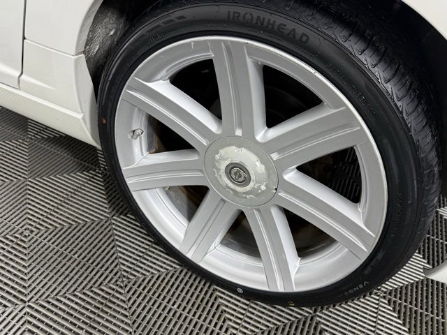 Used 2005 Chrysler Crossfire Limited image 13
