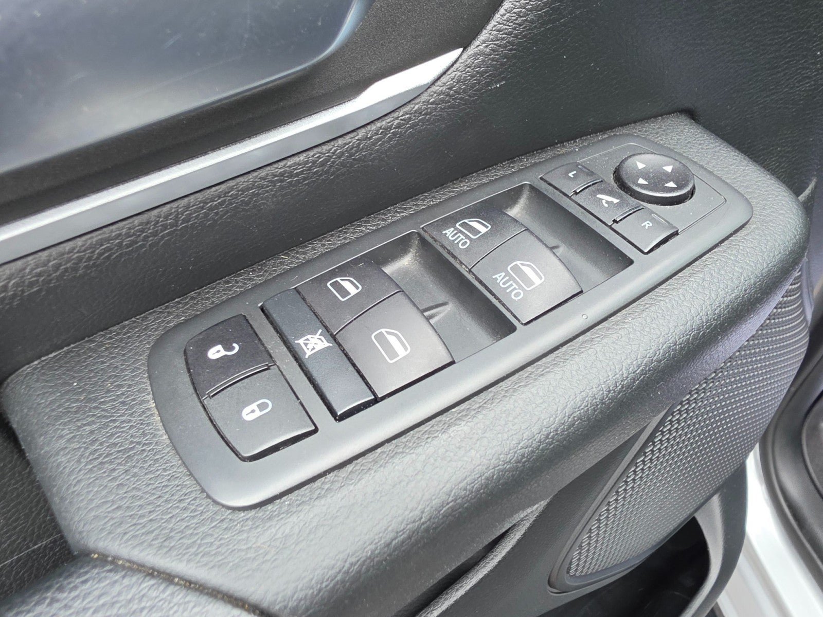 Used 2021 RAM 1500 Big Horn AWD/4WD image 33