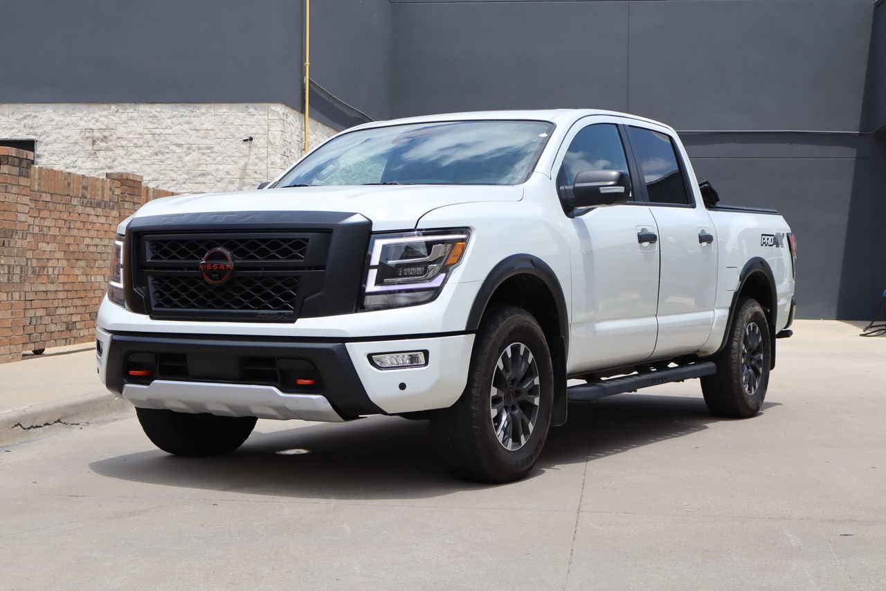 Used 2024 Nissan Titan PRO-4X w/ Pro-4x Convenience Package AWD/4WD image 2