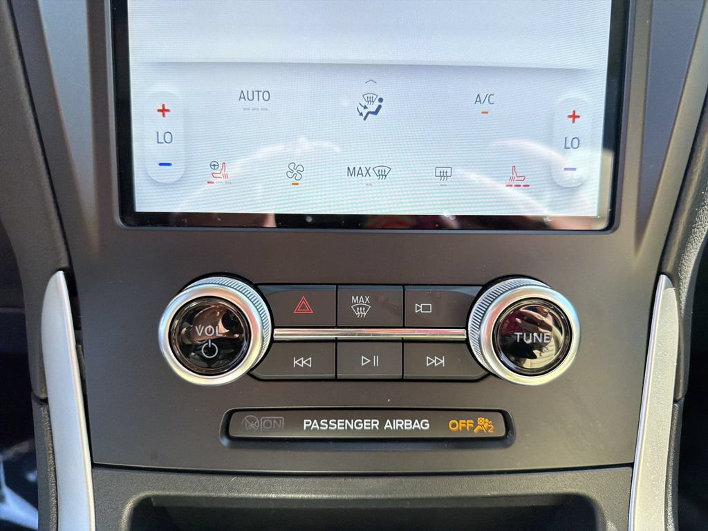 Used 2024 Ford Edge SEL w/ Convenience Package AWD/4WD image 29
