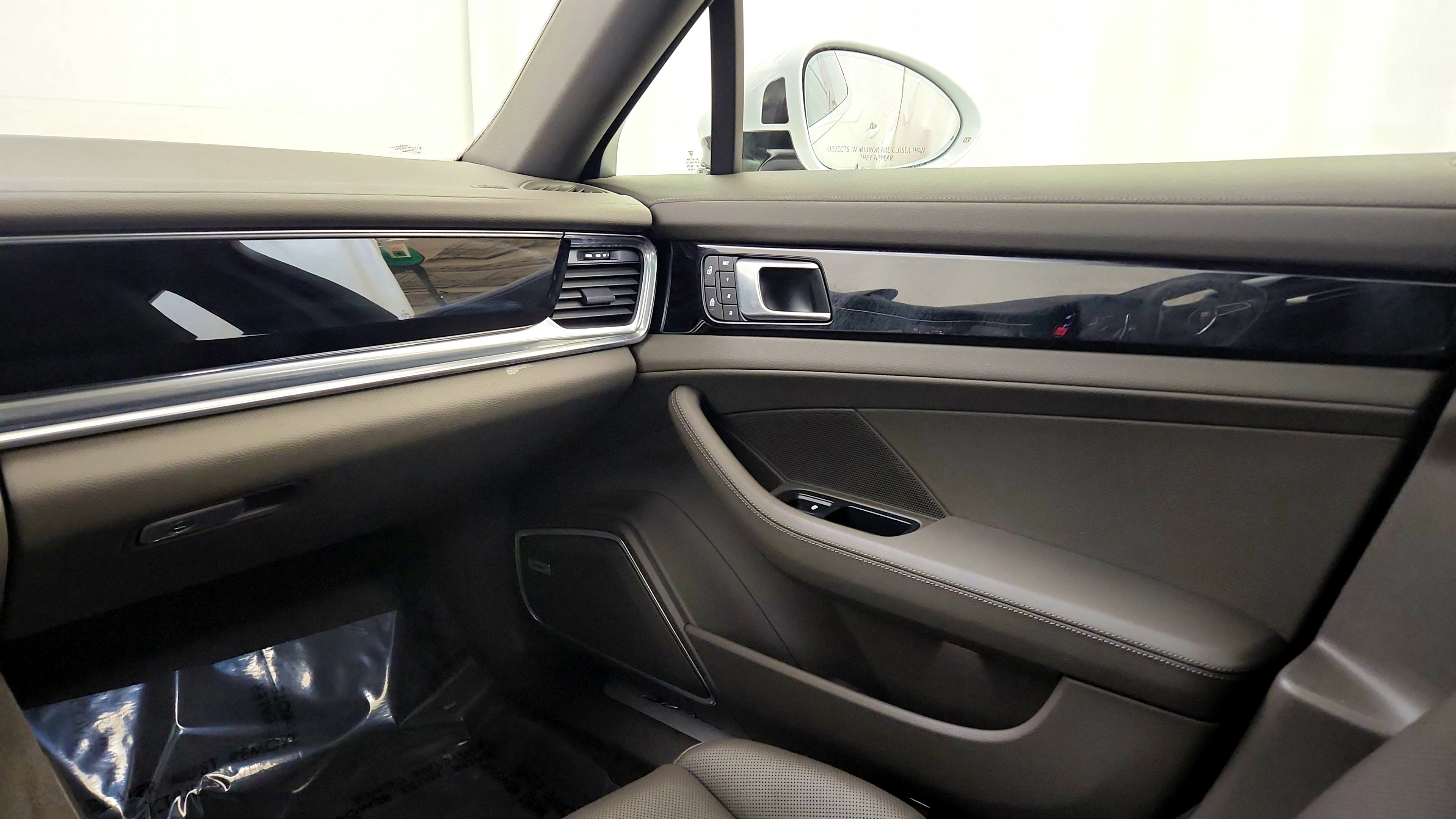 Used 2023 Porsche Panamera 4S AWD/4WD image 14