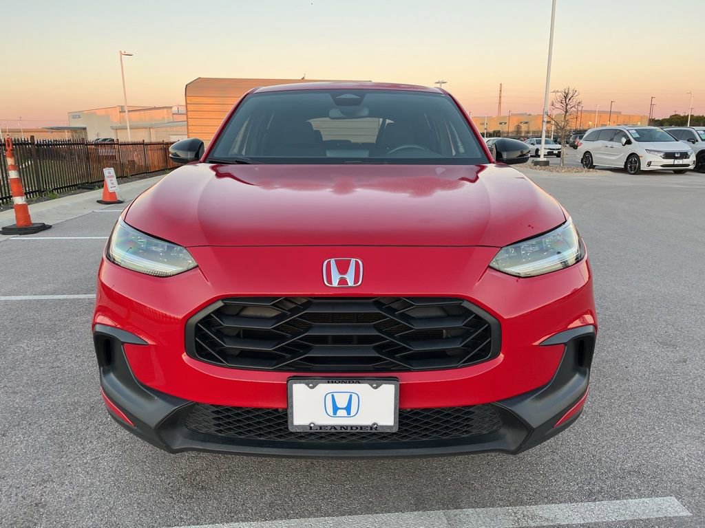 Used 2023 Honda HR-V Sport image 2