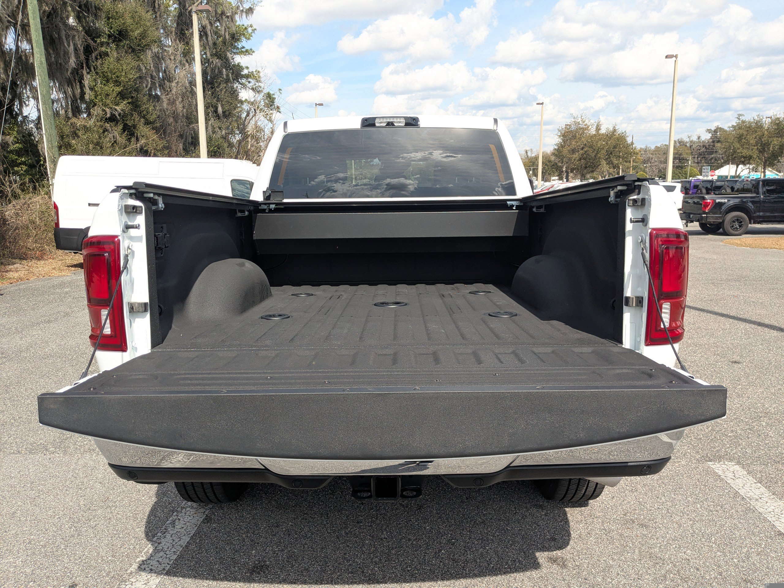 Used 2025 RAM 2500 Big Horn image 12