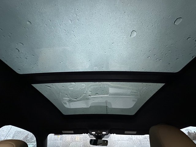 New 2026 Volkswagen Atlas Cross Sport SE image 32