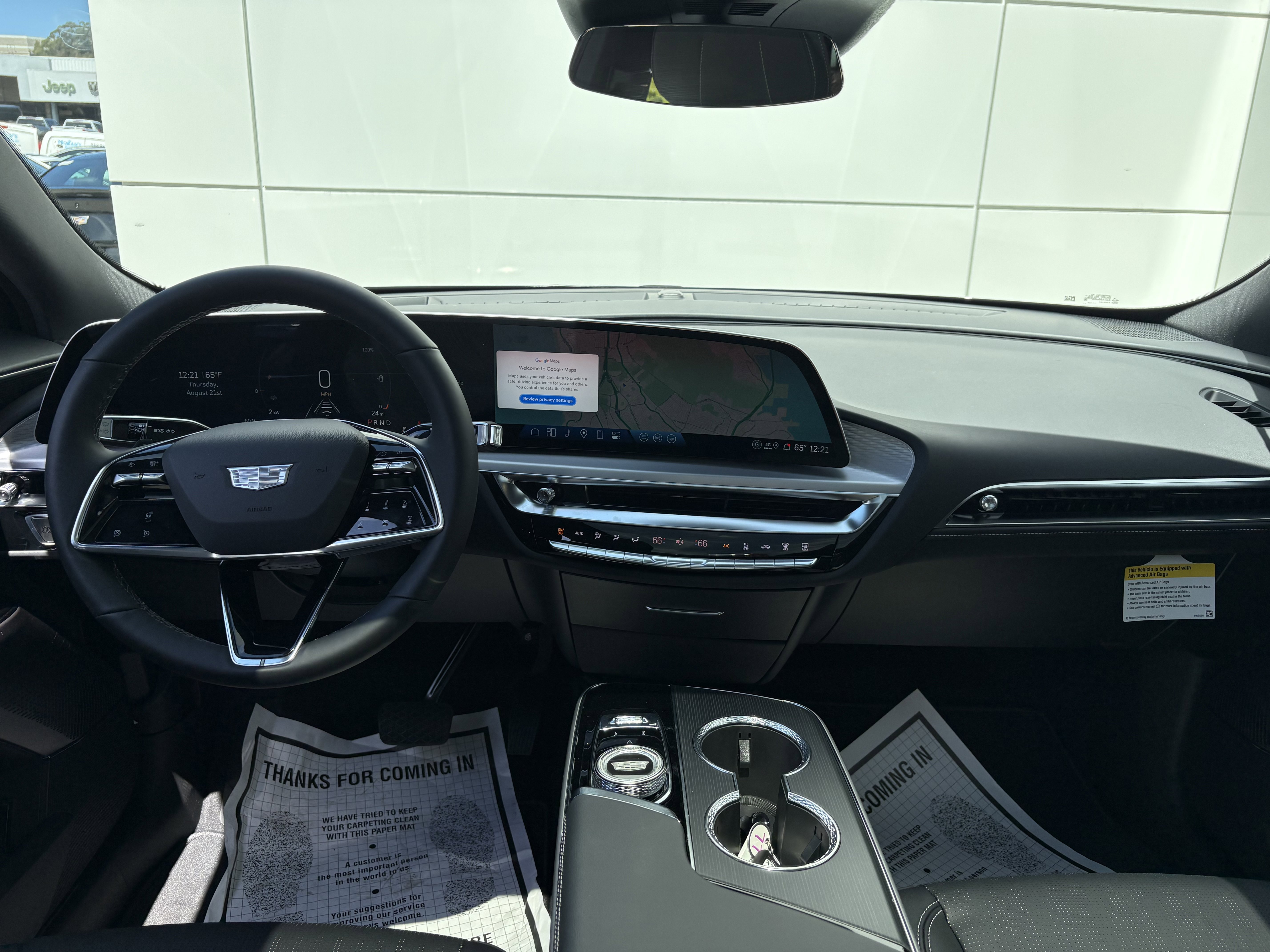 New 2025 Cadillac Lyriq Luxury image 18