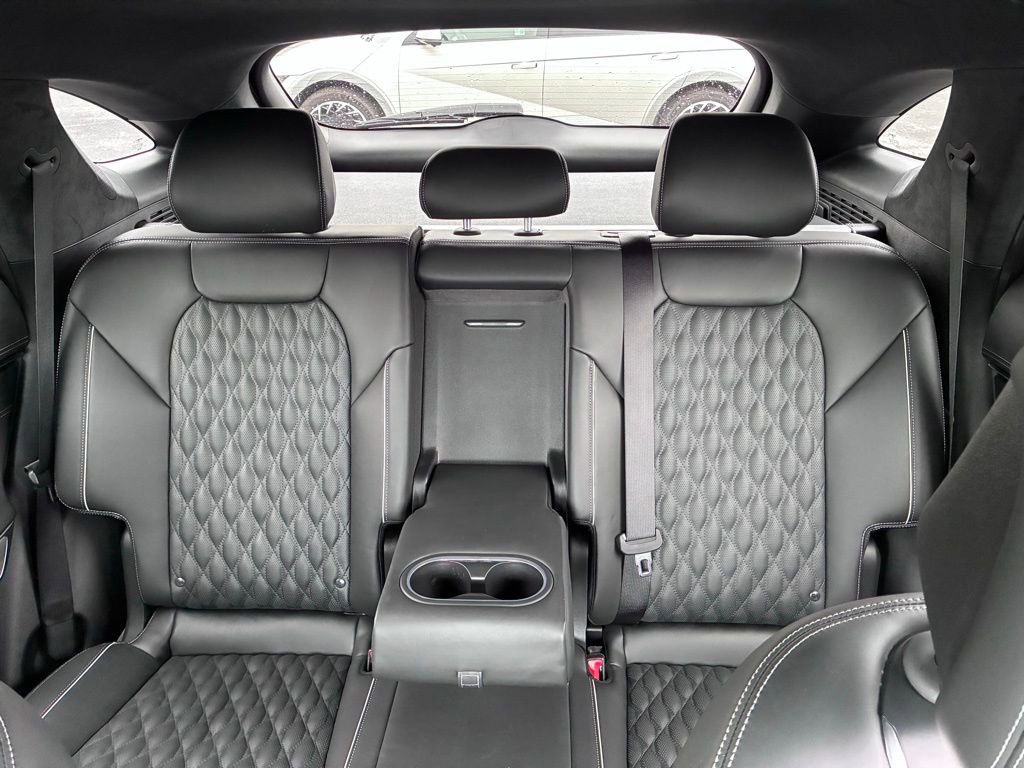 Used 2025 Genesis GV70 3.5T Sport w/ Sport Advanced Package AWD/4WD image 19