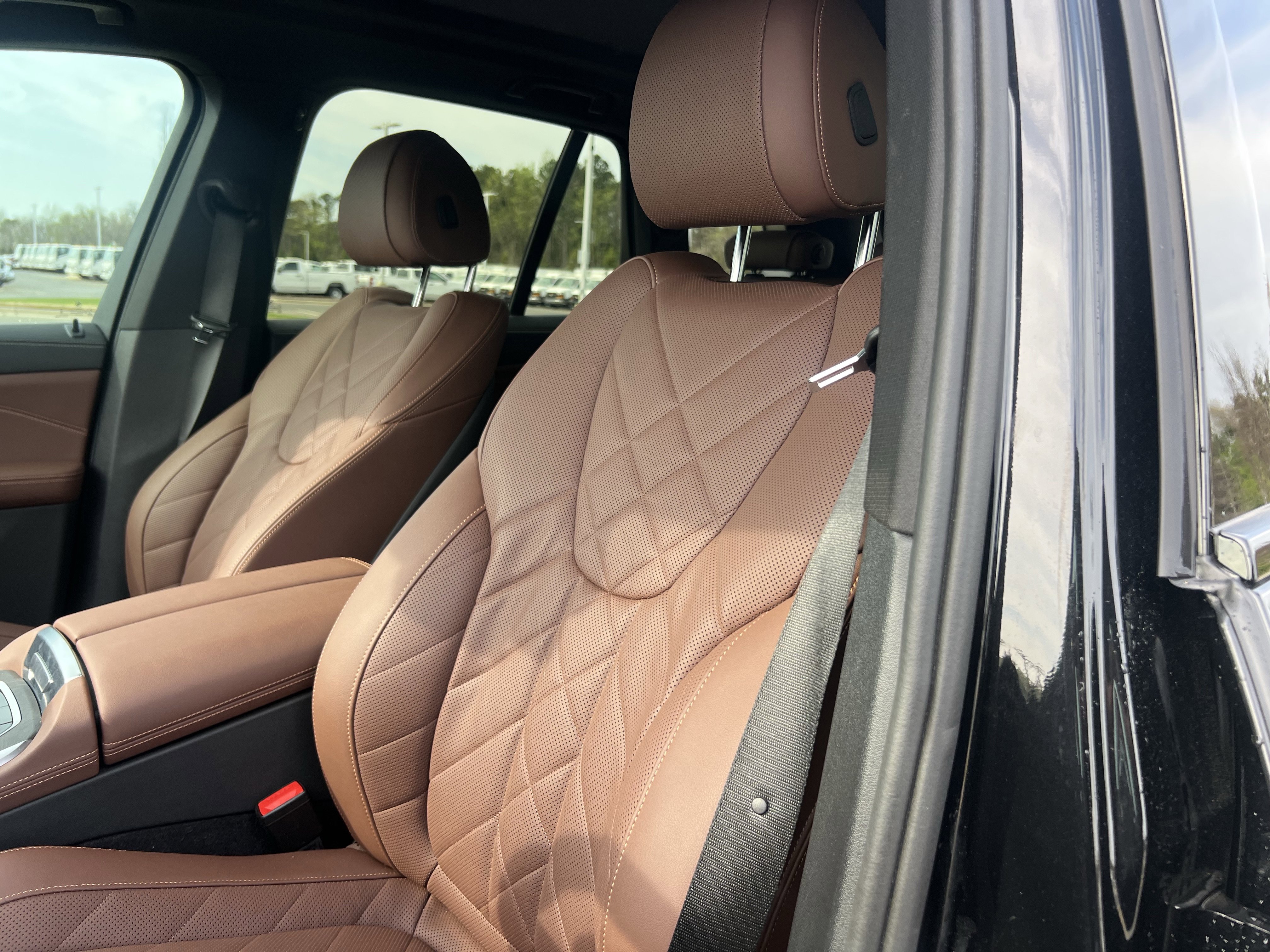 Used 2024 BMW X5 xDrive40i w/ M Sport Package image 18