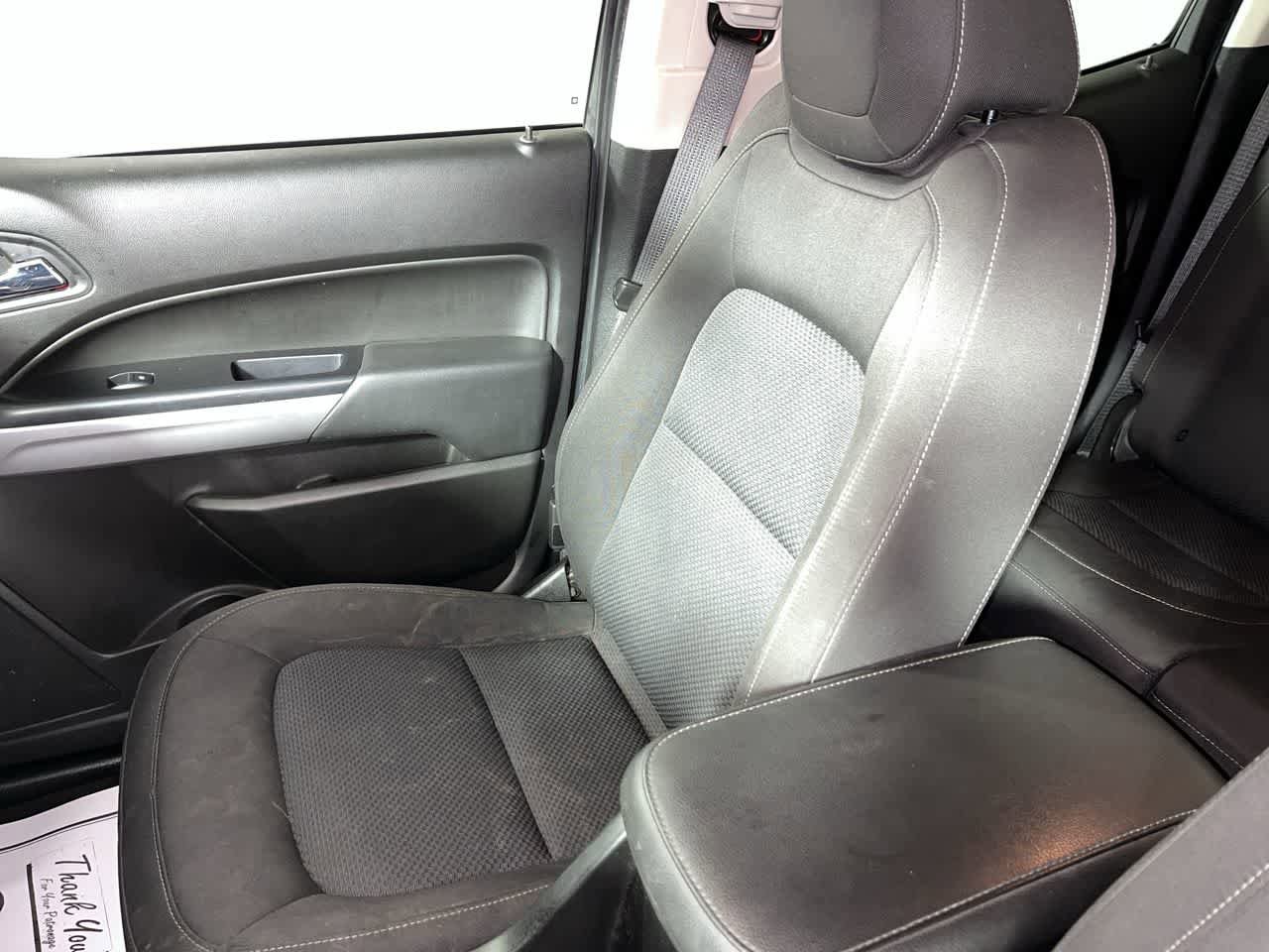 Used 2018 Chevrolet Colorado LT image 25