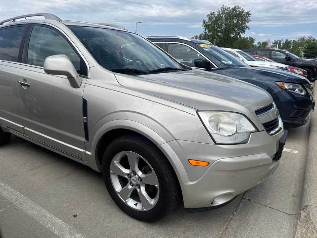 Used 2014 Chevrolet Captiva Sport LTZ FWD image 6