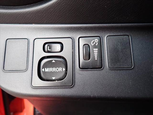Used 2014 Toyota Prius C Three FWD image 8