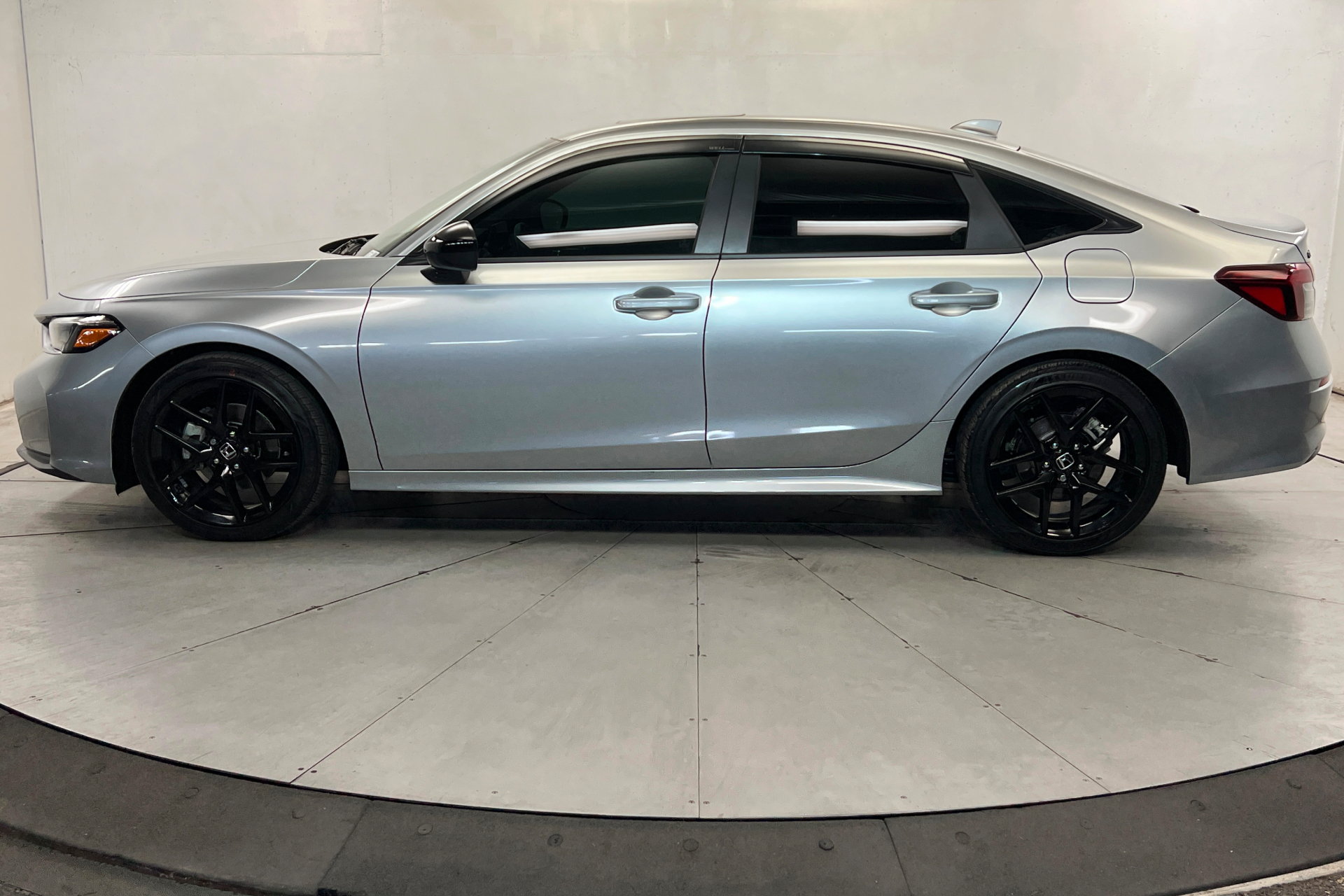 Used 2026 Honda Civic Sport image 2