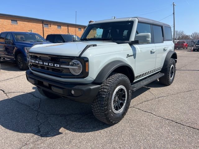 Certified 2022 Ford Bronco Outer Banks w/ Sasquatch Package AWD/4WD image 26