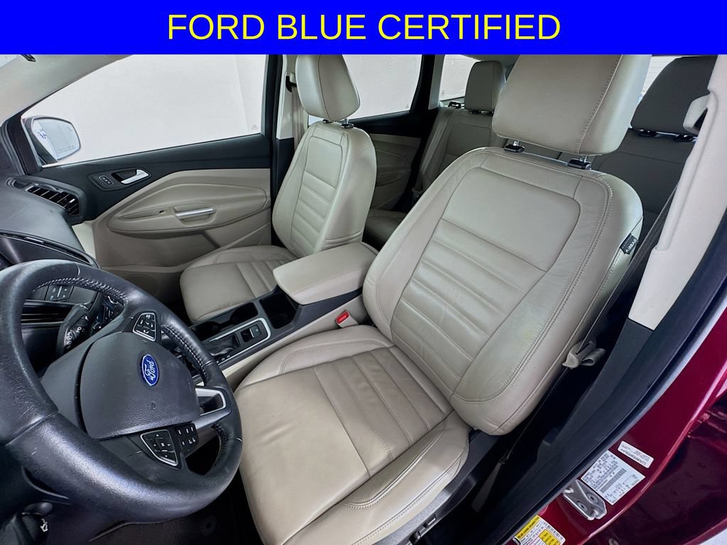 Used 2017 Ford Escape SE w/ SE Leather Comfort Package FWD image 22