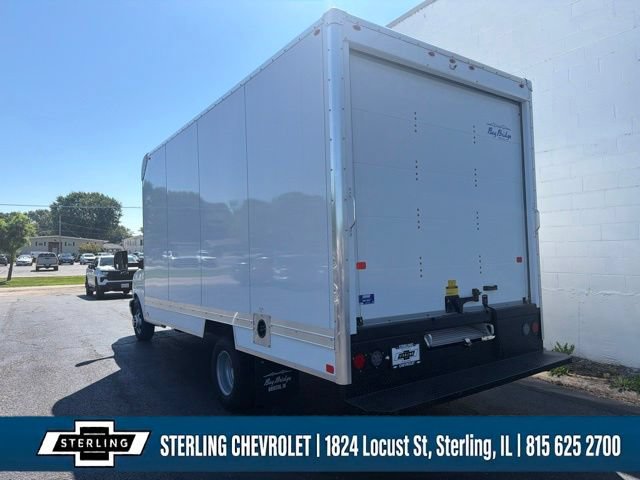 New 2026 Chevrolet Express 3500 w/ Power Convenience Package RWD image 4