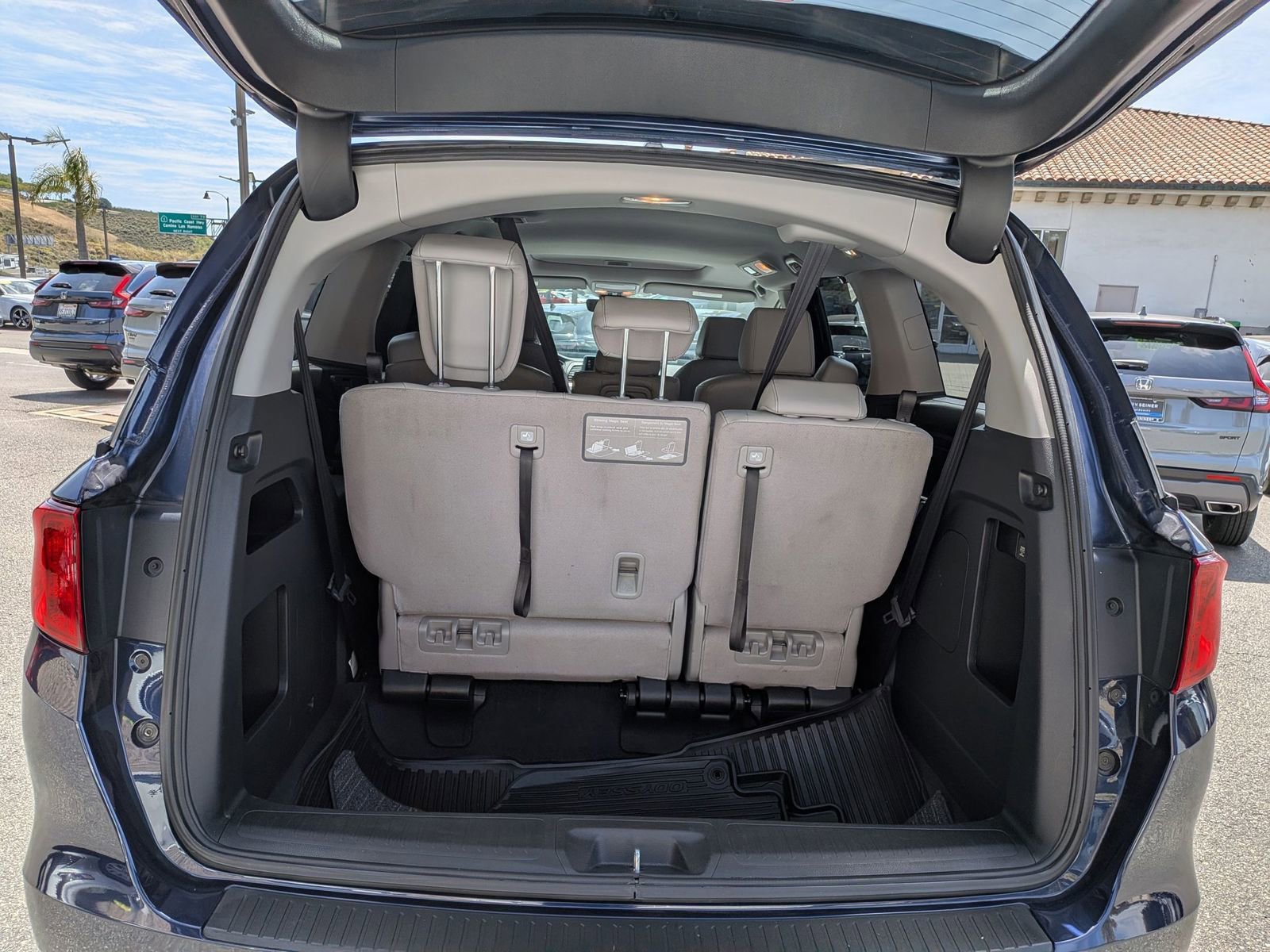 Used 2023 Honda Odyssey EX-L image 35