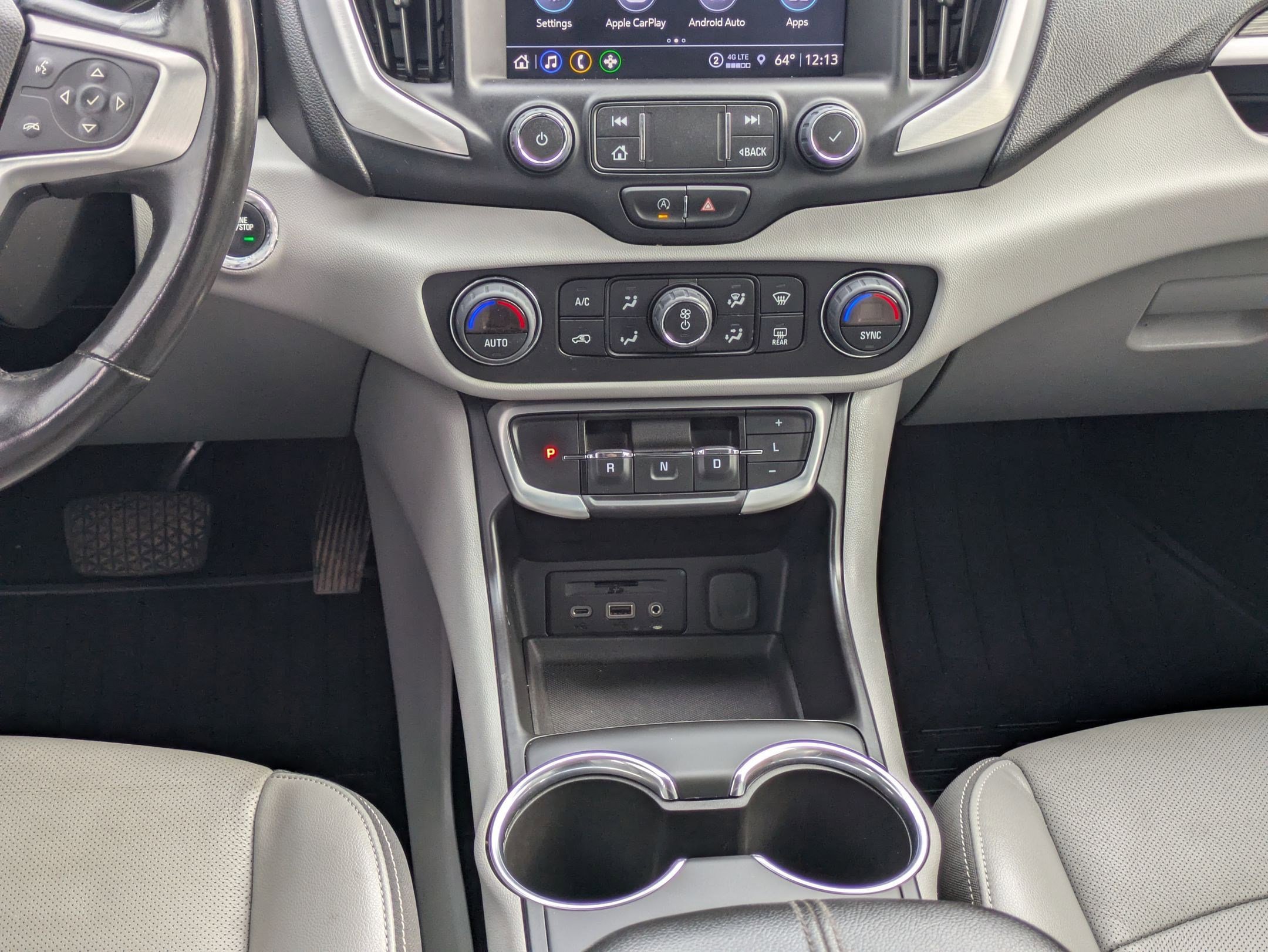 Used 2022 GMC Terrain SLT image 18