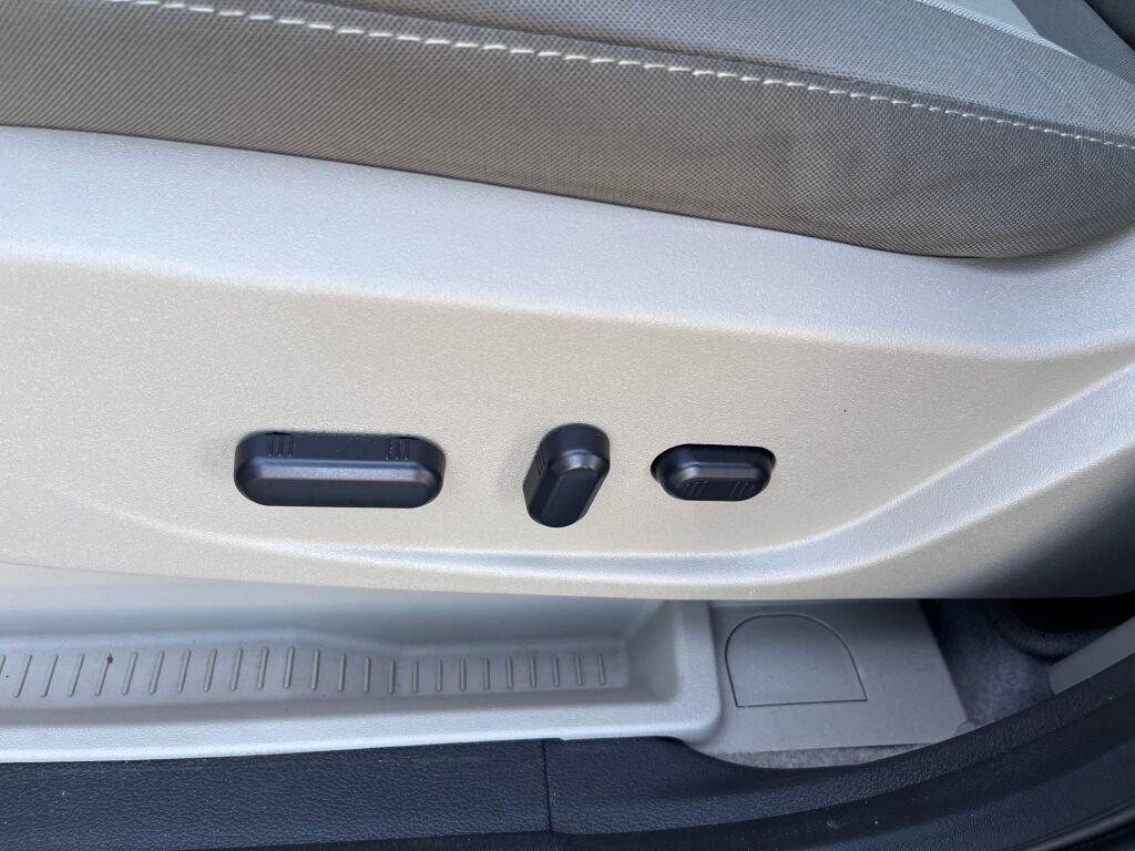 Used 2014 Ford Escape SE image 15