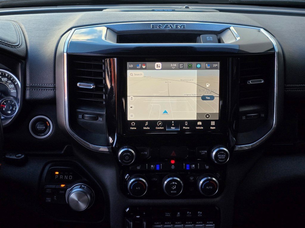 Certified 2022 RAM 2500 Laramie image 28