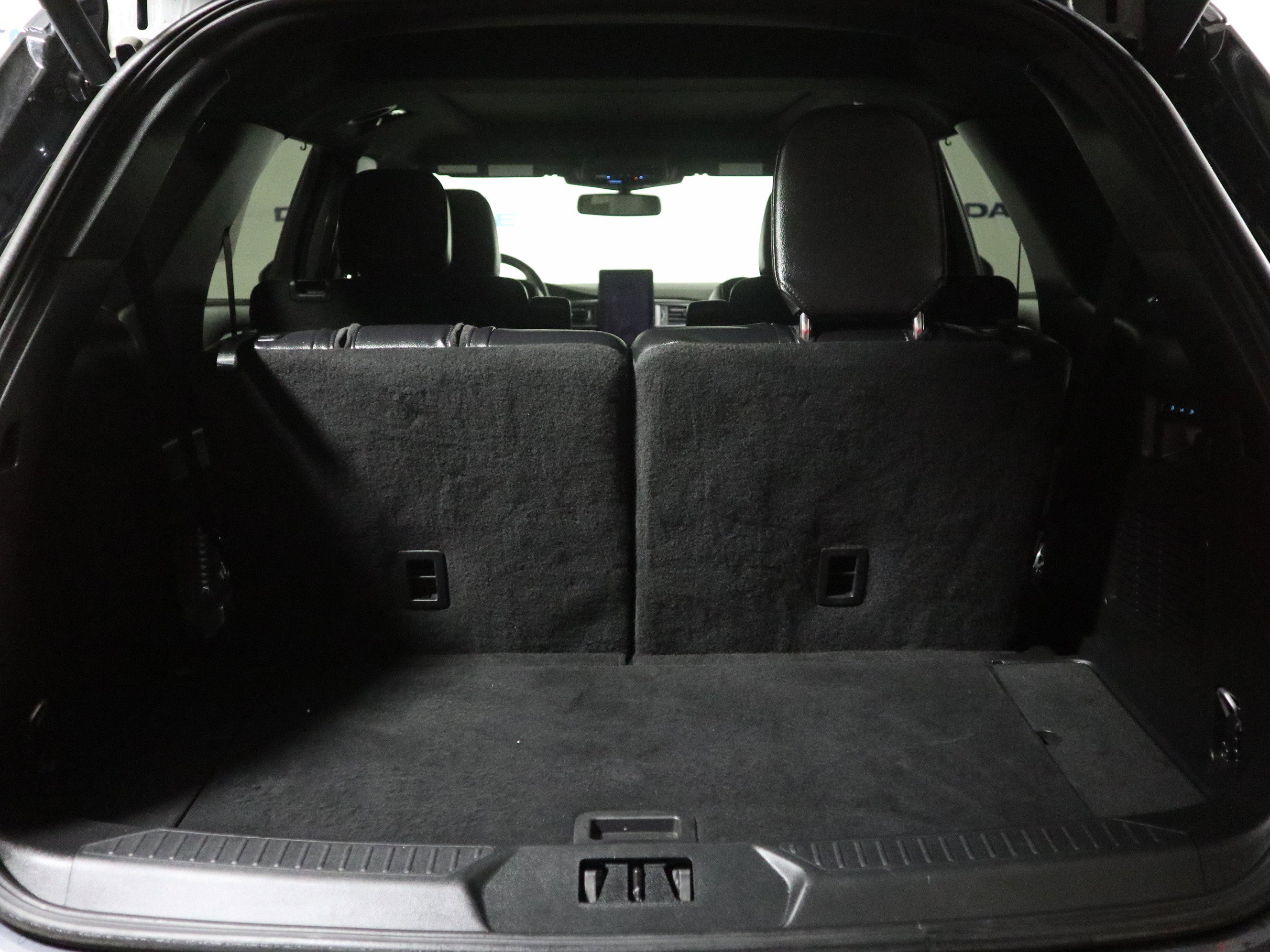 Used 2023 Ford Explorer ST w/ Equipment Group 401A image 8