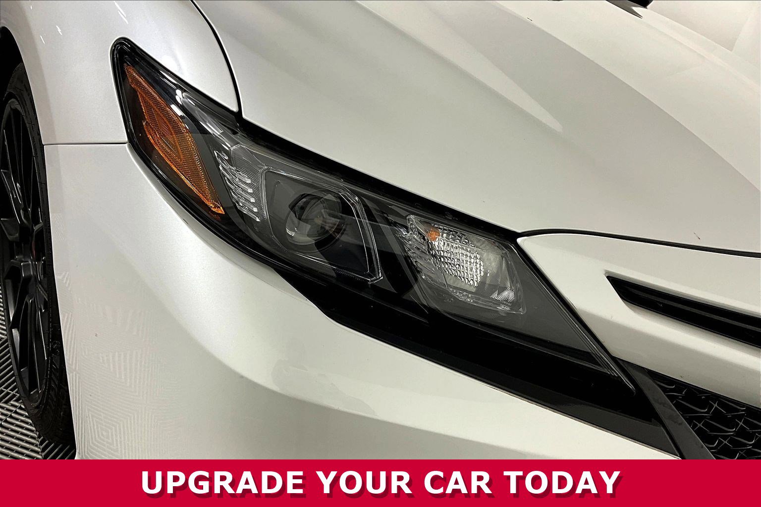 Used 2020 Toyota Camry TRD FWD image 30