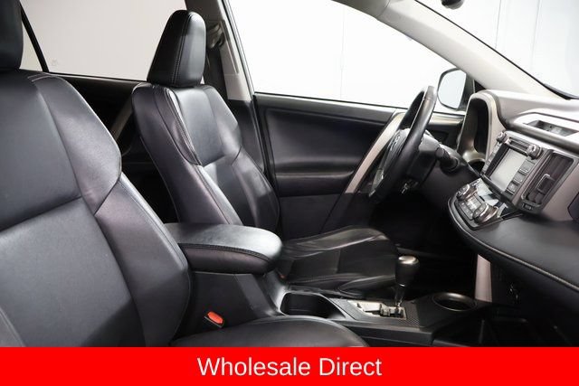 Used 2014 Toyota RAV4 Limited AWD/4WD image 28