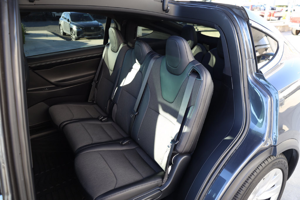 Used 2018 Tesla Model X 100D AWD/4WD image 17
